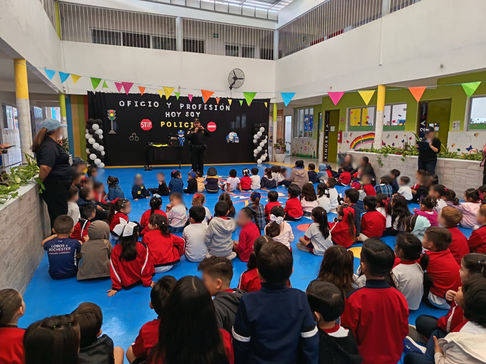 Refuerzan cultura de prevención y confianza en escuelas de Mérida y comisarías